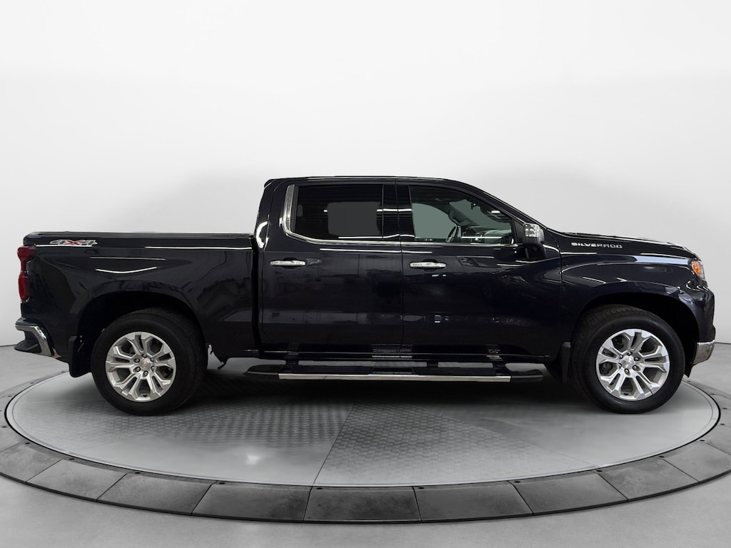 Used 2022 Chevrolet Silverado 1500 LTZ Truck Crew Cab