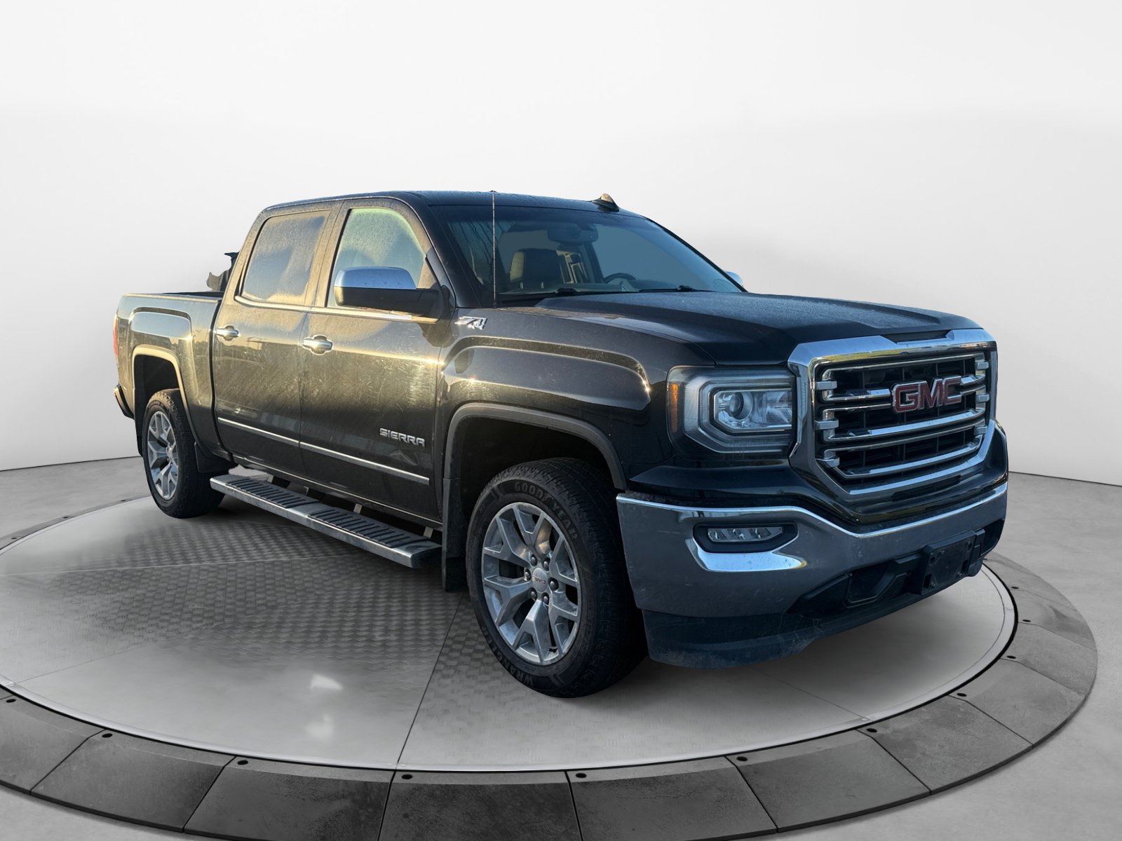 Used 2017 GMC Sierra 1500 SLT Truck Crew Cab