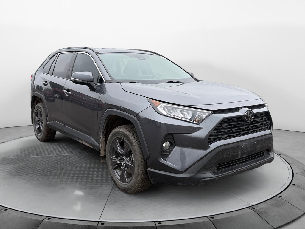 Used 2021 Toyota RAV4 XLE SUV