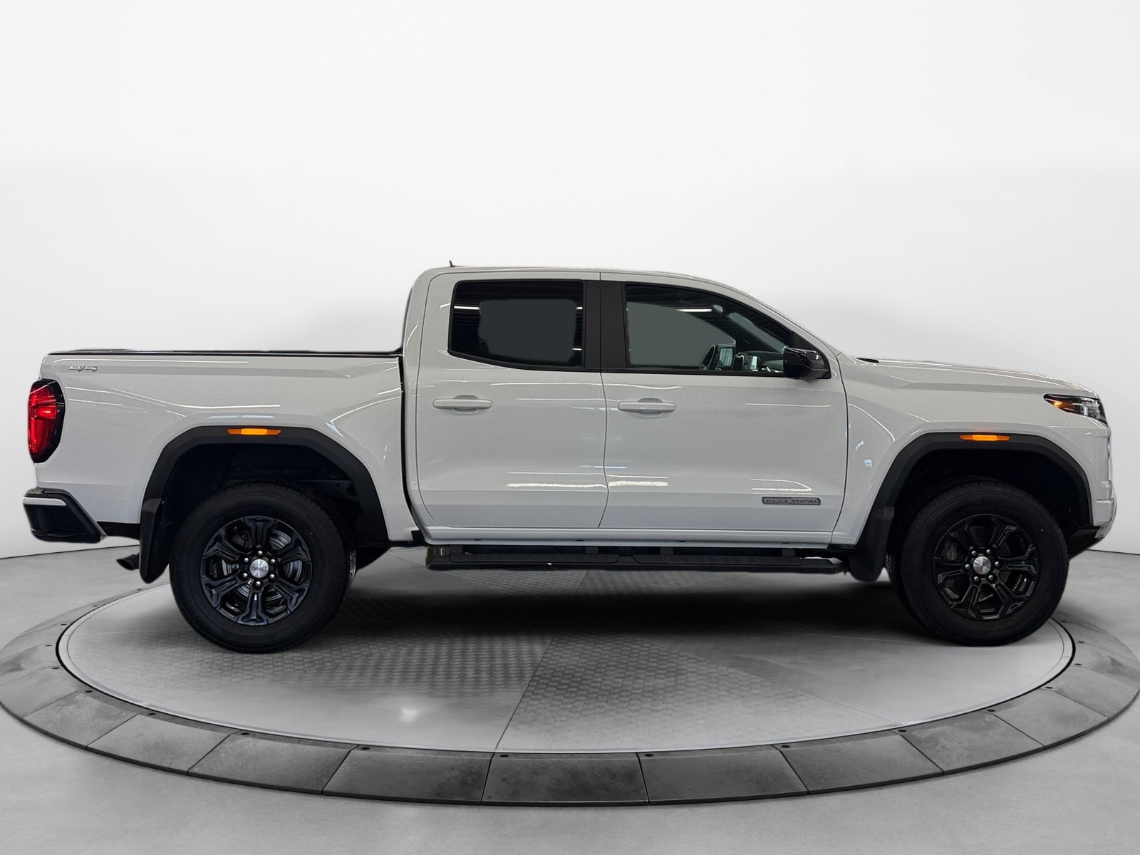 2023 GMC Canyon