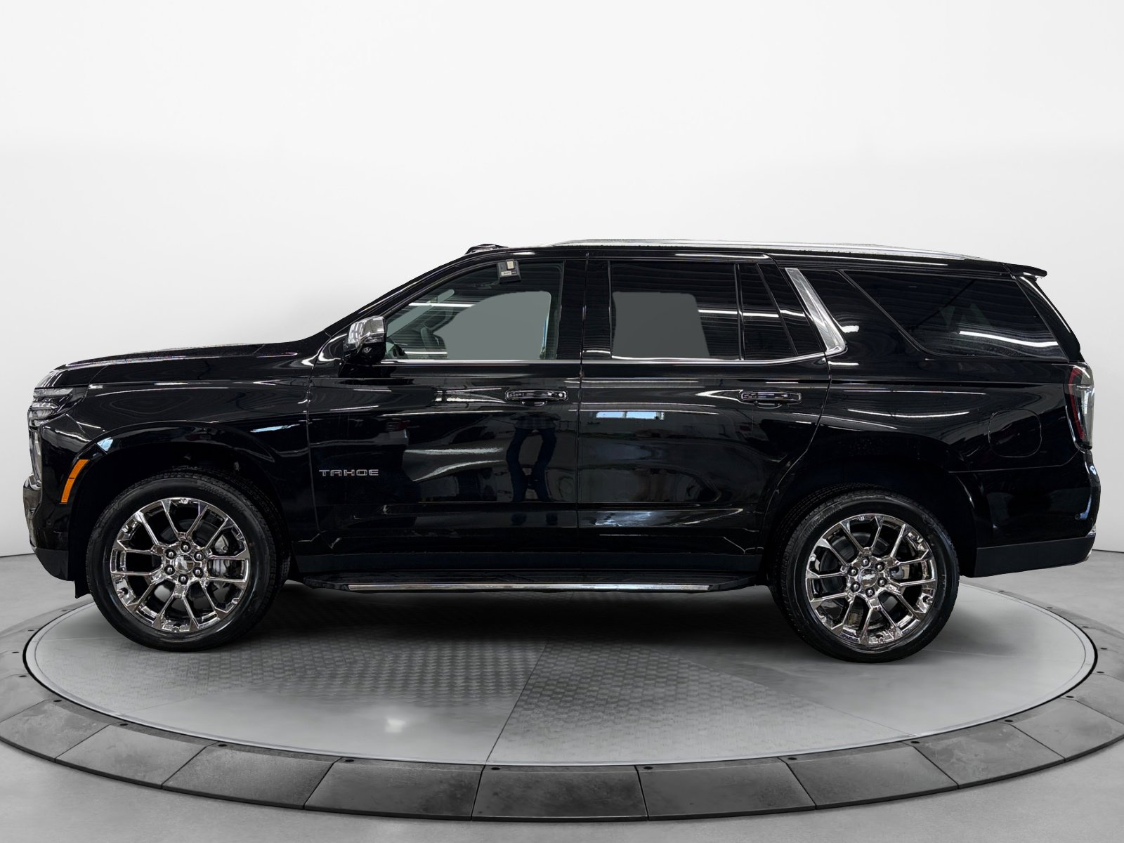 2026 Chevrolet Tahoe Premier - Photo 3