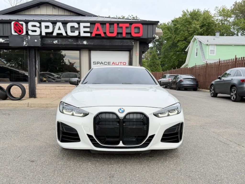 Used 2021 BMW 4 Series M440i xDrive Coupe 2D Coupe