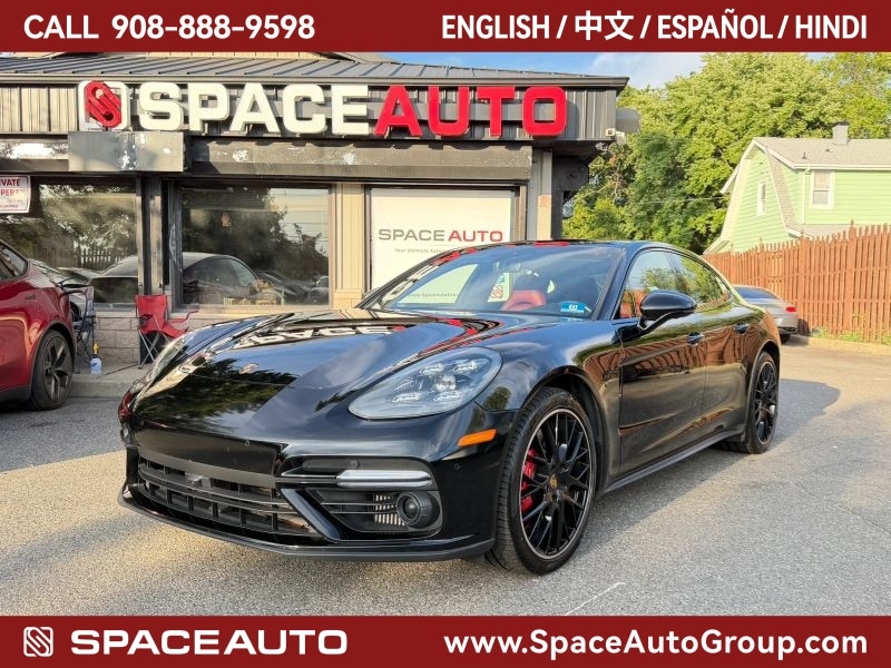 2017 Porsche Panamera