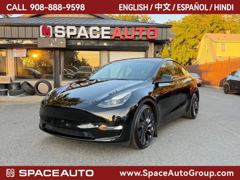 2025 Tesla Model Y Performance