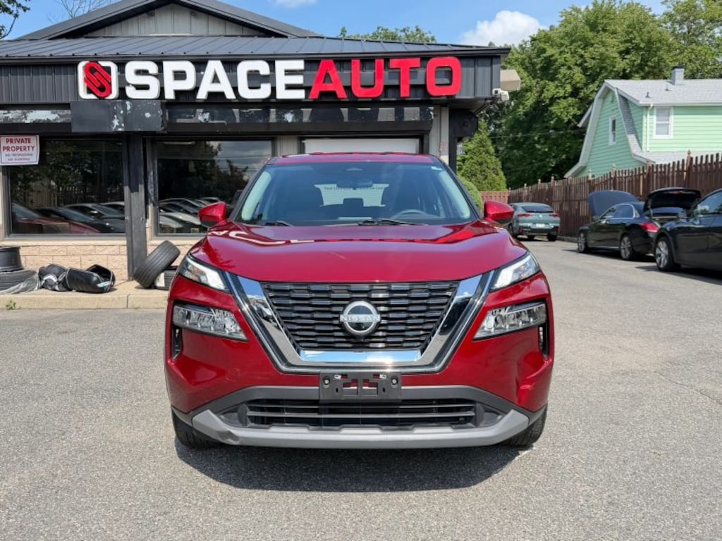 Used 2023 Nissan Rogue SV (2023.5) Sport Utility 4D SUV