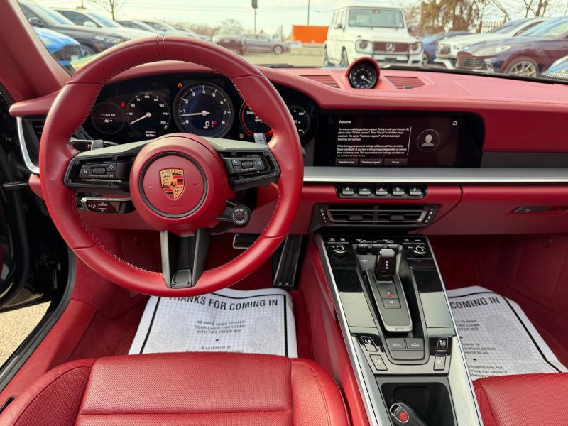 2022 Porsche 911 GTS - Photo 20