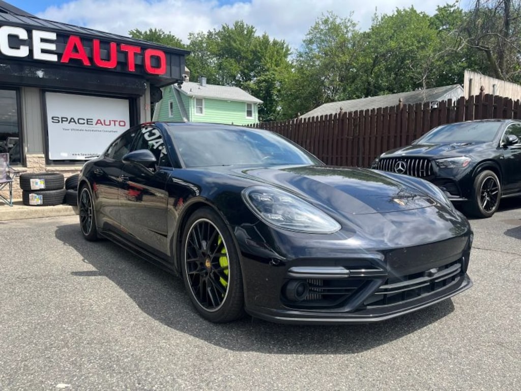 Used 2018 Porsche Panamera Turbo S E-Hybrid Sedan 4D Sedan