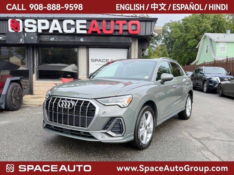 2022 Audi Q3 S line Premium Plus AWD photo