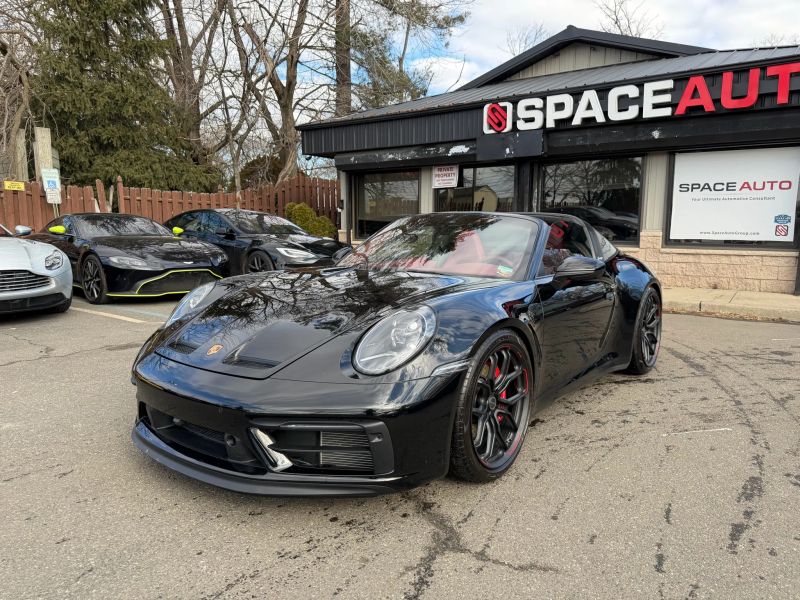 2022 Porsche 911 GTS - Photo 11
