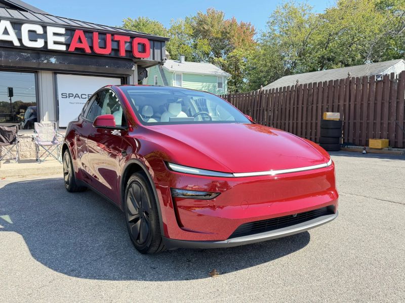 Used 2026 Tesla Model Y Standard Sport Utility 4D SUV