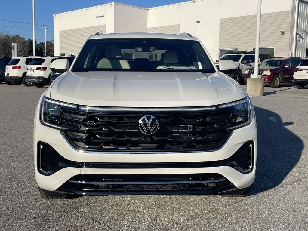 New 2026 Volkswagen Atlas Cross Sport 2.0T SE W/TECHNOLOGY