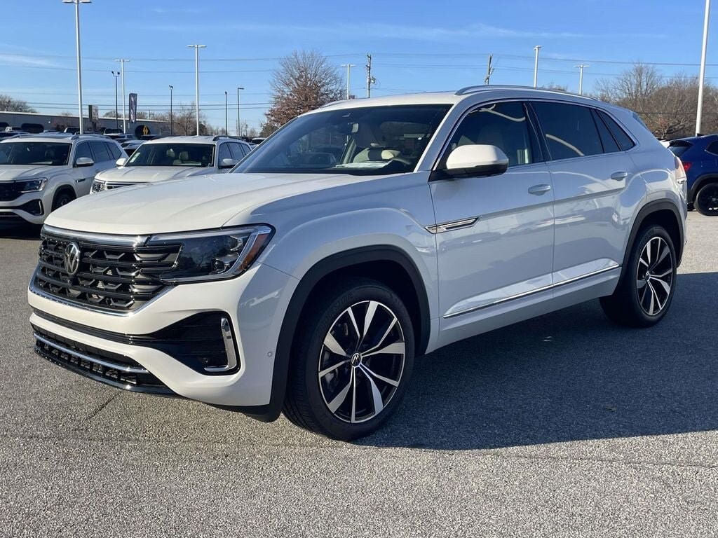 New 2026 Volkswagen Atlas Cross Sport 2.0T SE W/TECHNOLOGY