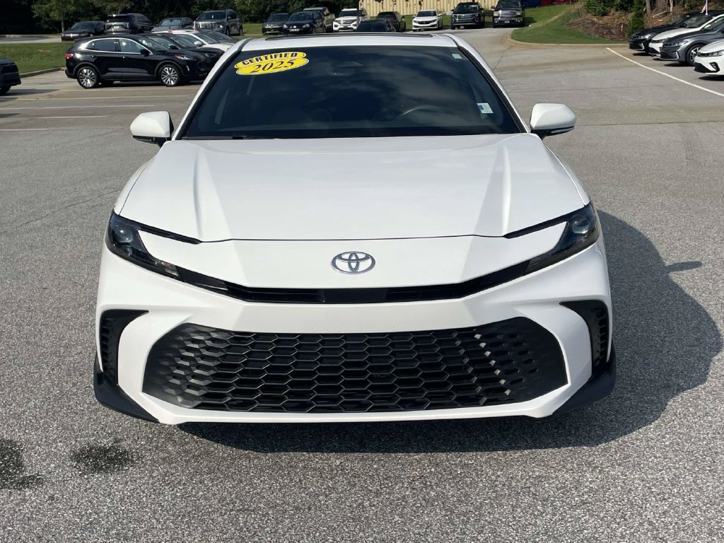 Used 2025 Toyota Camry SE