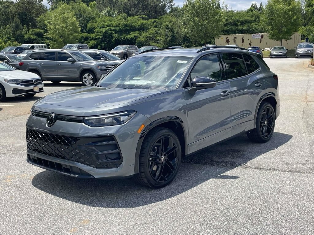 New 2026 Volkswagen Tiguan 2.0T SE R-Line Black