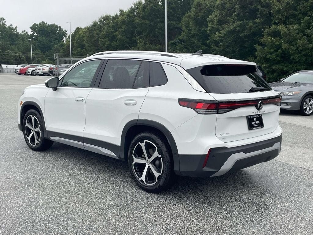 New 2026 Volkswagen Tiguan 2.0T SE