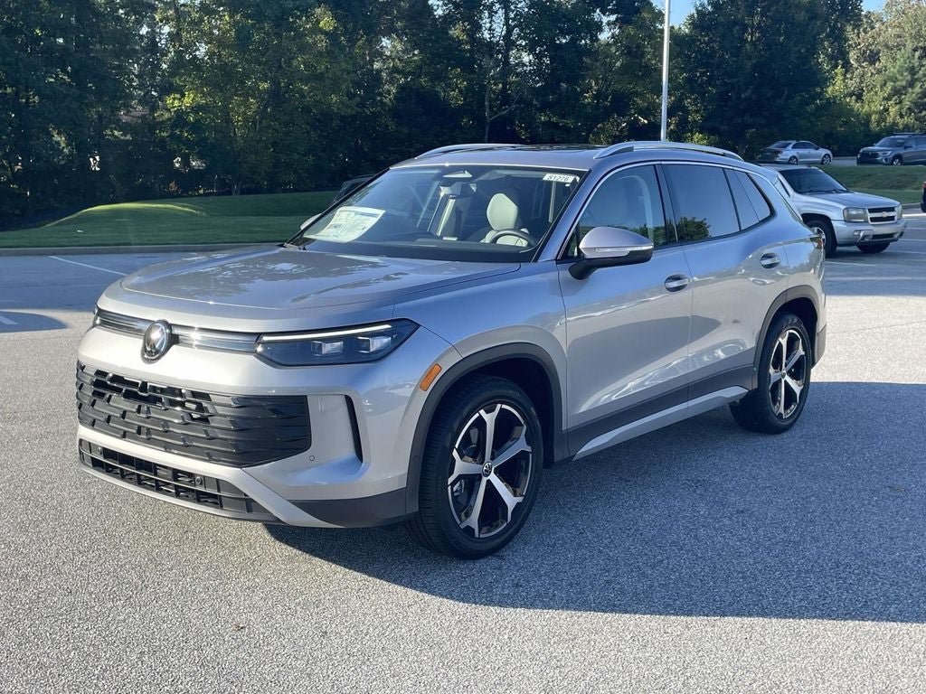 New 2026 Volkswagen Tiguan 2.0T SE