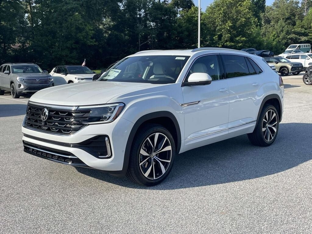 New 2026 Volkswagen Atlas Cross Sport 2.0T SEL Premium R-Line