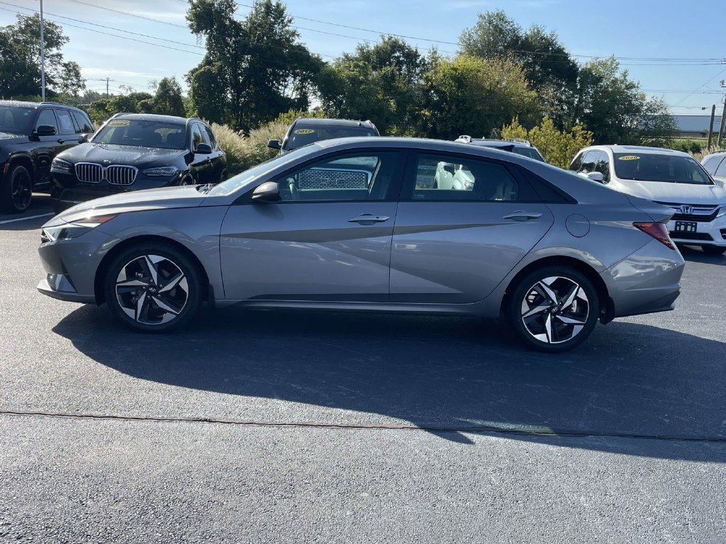 Used 2023 Hyundai Elantra SEL