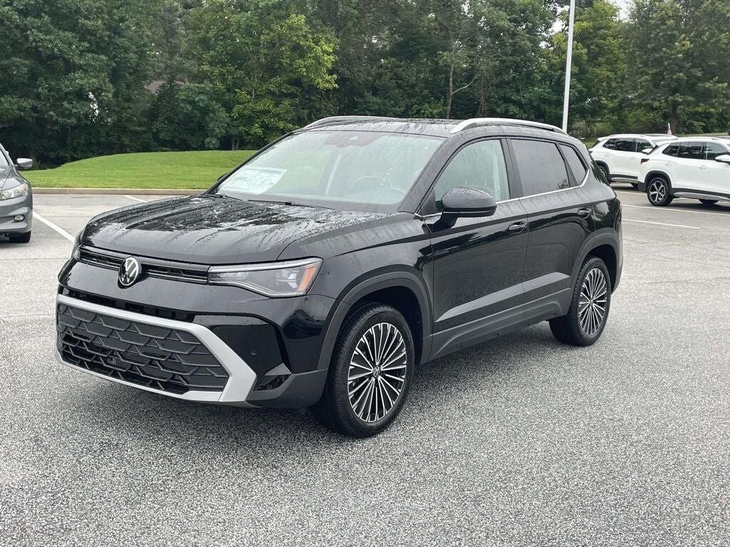 New 2026 Volkswagen Taos 1.5T SE