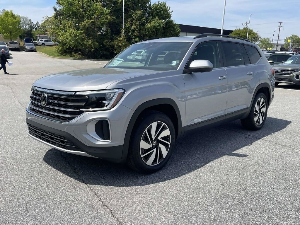 New 2026 Volkswagen Atlas 2.0T SE W/TECHNOLOGY
