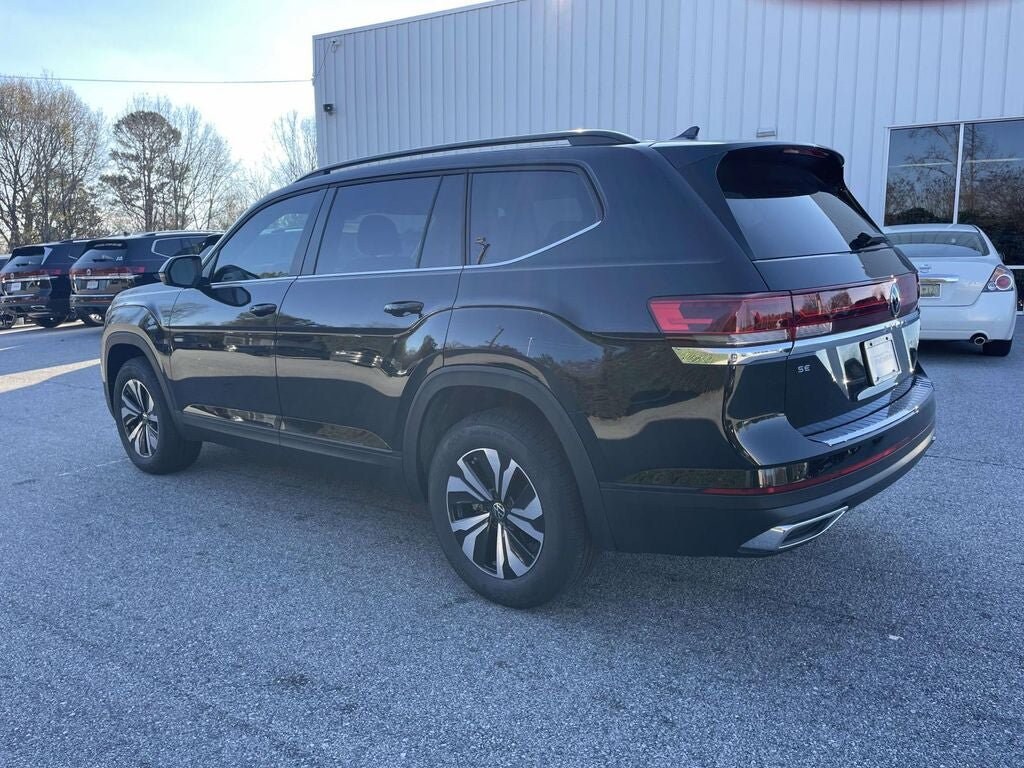 New 2026 Volkswagen Atlas 2.0T SE W/TECHNOLOGY