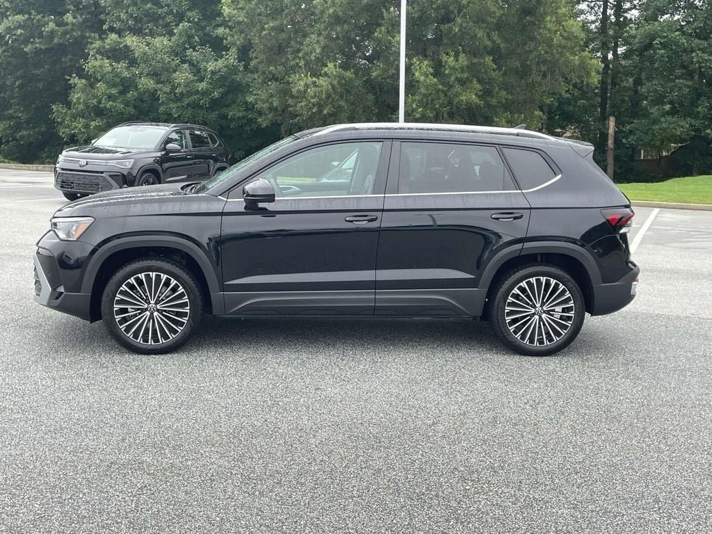New 2026 Volkswagen Taos 1.5T SE