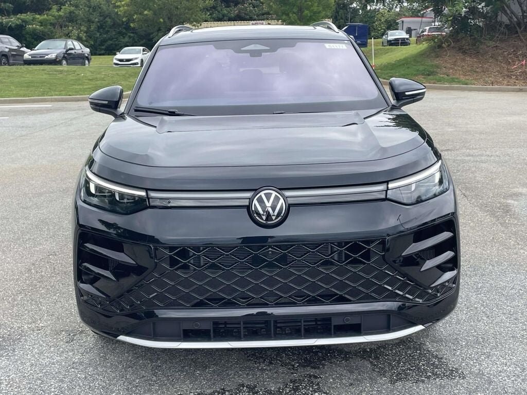 New 2026 Volkswagen Tiguan 2.0T SEL R-Line Turbo