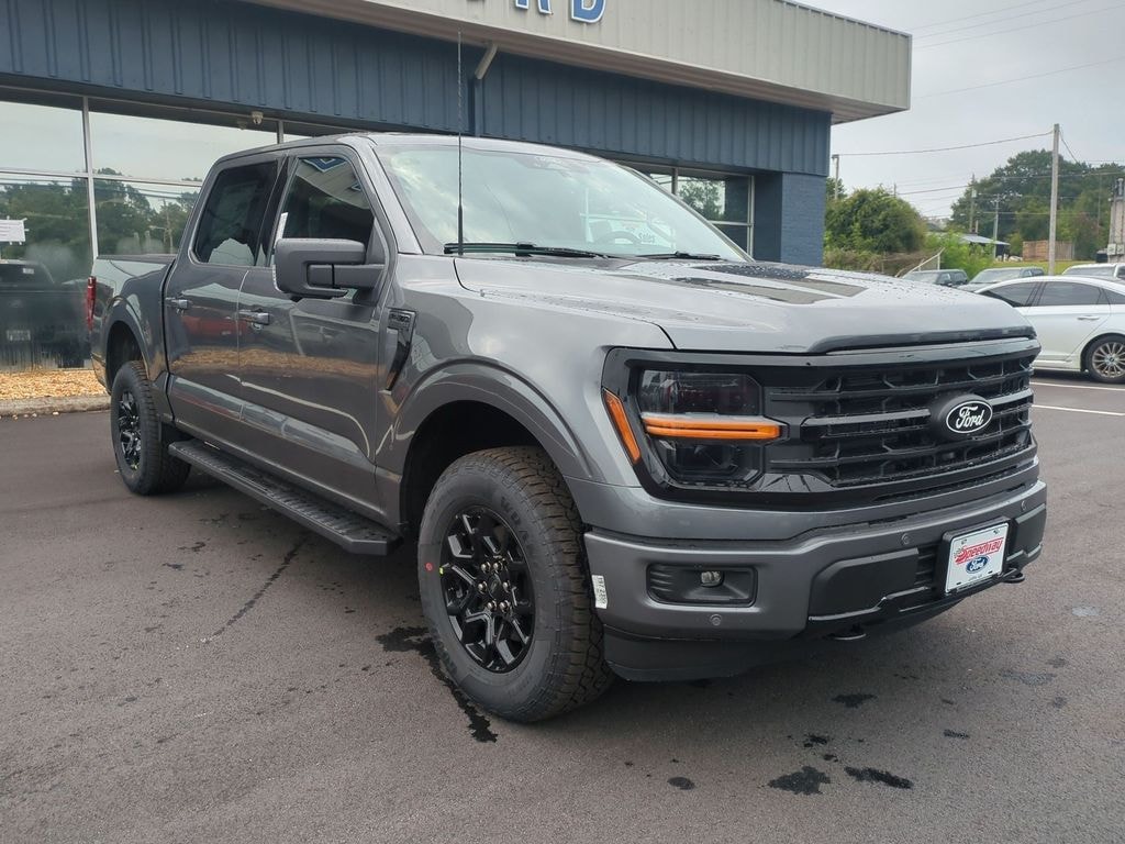 New 2026 Ford F-150 XLT Truck SuperCrew Cab