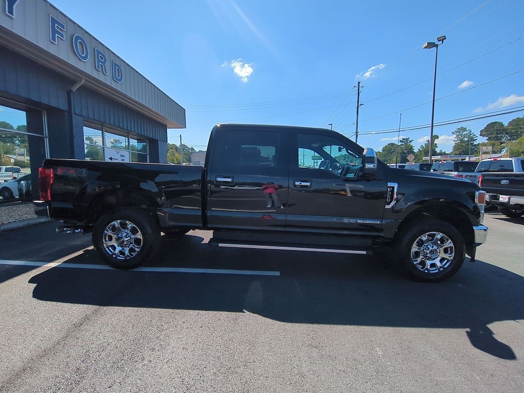 Certified 2022 Ford F-350 Truck Crew Cab