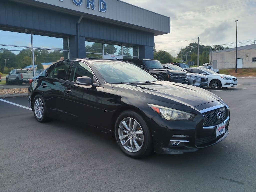 Used 2015 INFINITI Q50 Premium Sedan