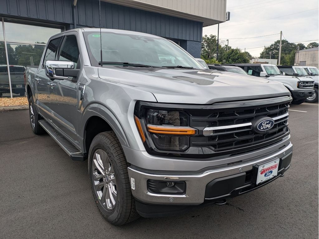 New 2026 Ford F-150 XLT Truck SuperCrew Cab