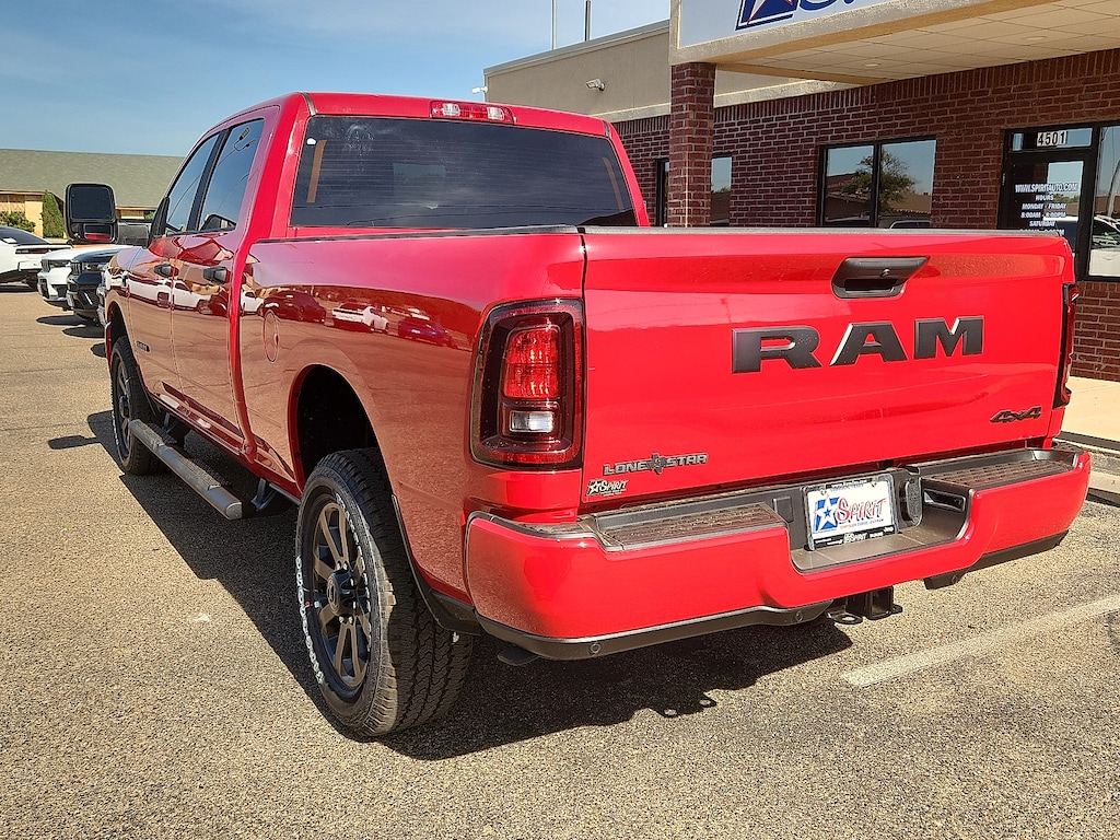 New 2026 Ram 2500 LONE STAR CREW CAB 4X4 6'4 BOX Pickup