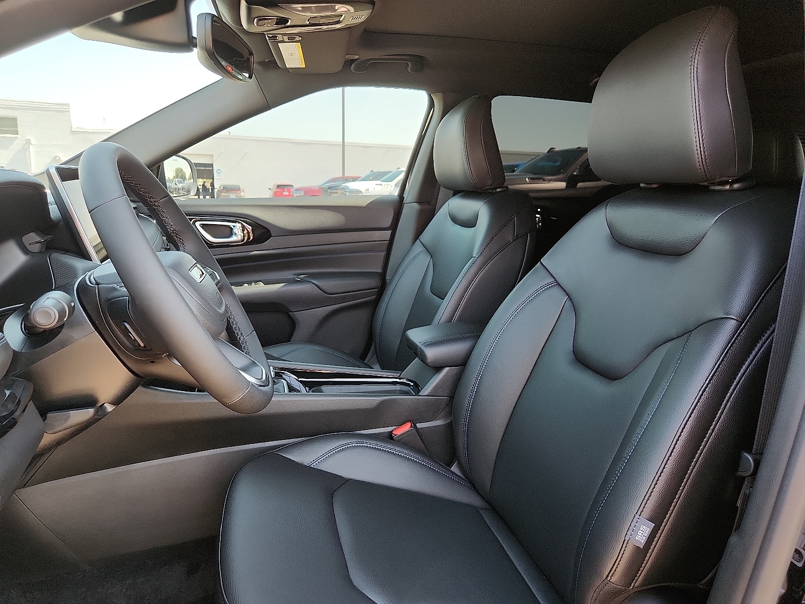 2025 Jeep Compass Limited - Photo 12