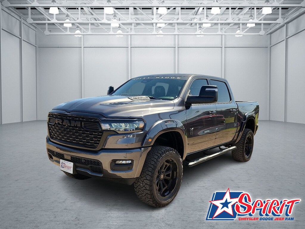 New 2026 Ram 1500 BIG HORN CREW CAB 4X4 5'7 BOX Pickup