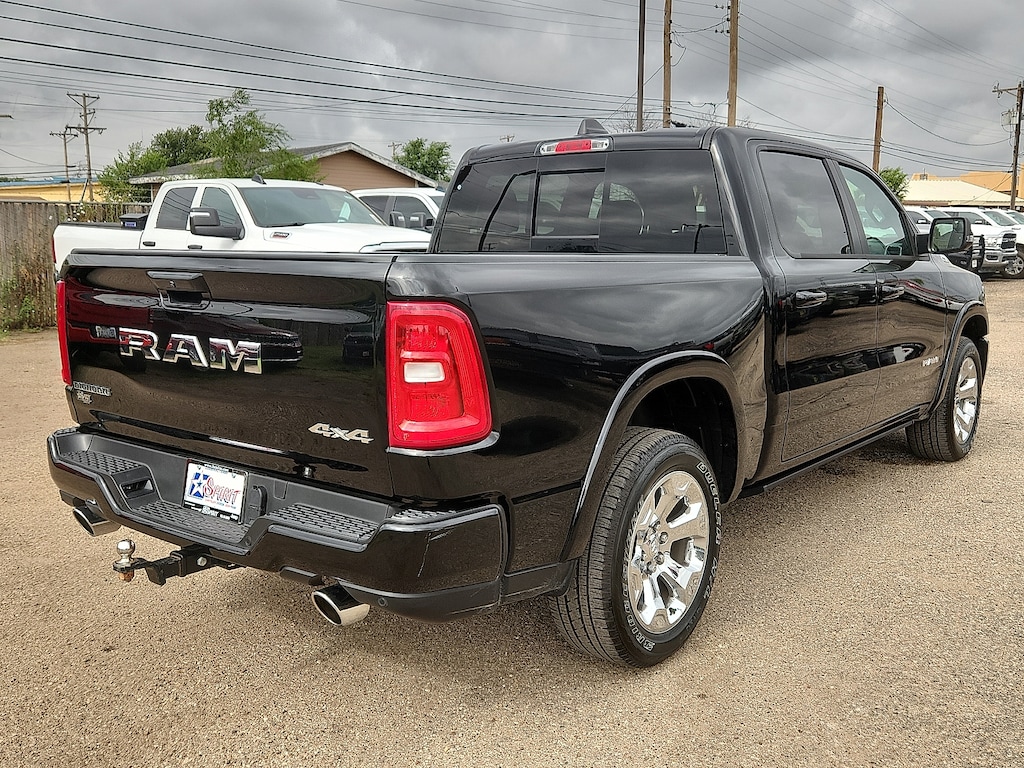 Used 2026 RAM 1500 Big Horn/Lone Star 4x4 Crew Cab 144.5 in. WB