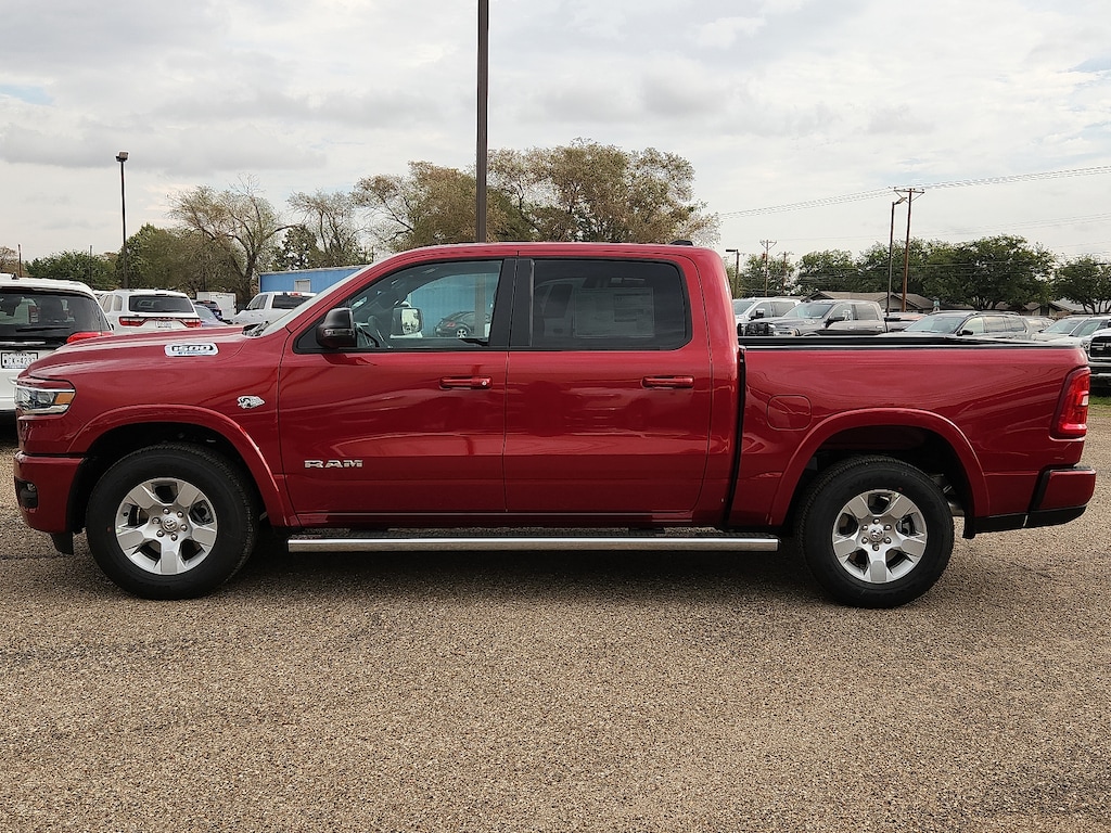 New 2027 Ram 1500 BIG HORN CREW CAB 4X2 5'7 BOX Pickup