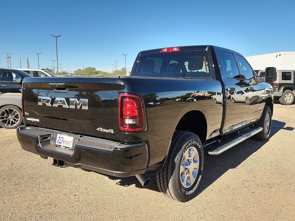 New 2026 Ram 2500 LONE STAR CREW CAB 4X4 6'4 BOX Pickup