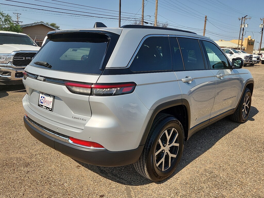 Used 2024 Jeep Grand Cherokee Limited 4x4