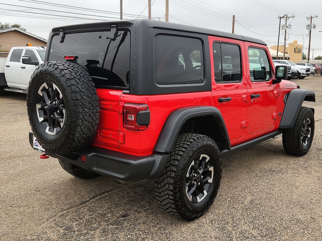 Used 2025 Jeep Wrangler Rubicon 4x4