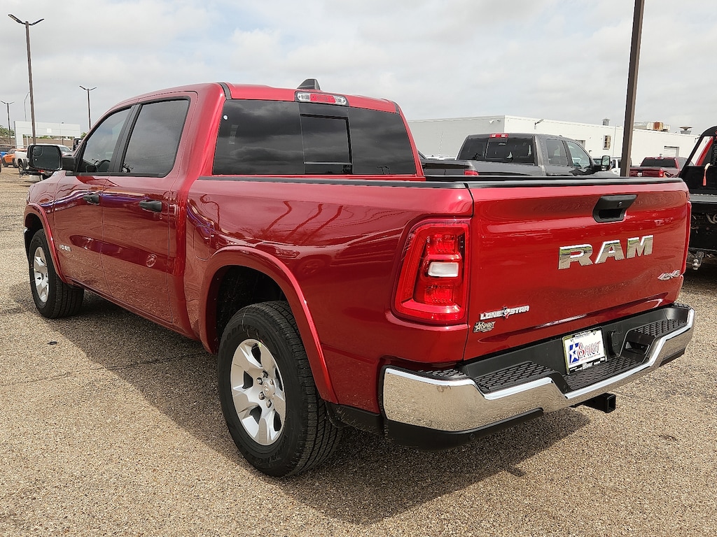 New 2026 Ram 1500 LONE STAR CREW CAB 4X4 5'7 BOX Pickup