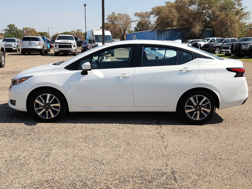 Used 2025 Nissan Versa 1.6 SV