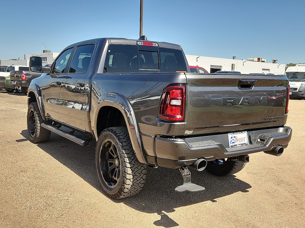 New 2026 Ram 1500 BIG HORN CREW CAB 4X4 5'7 BOX Pickup