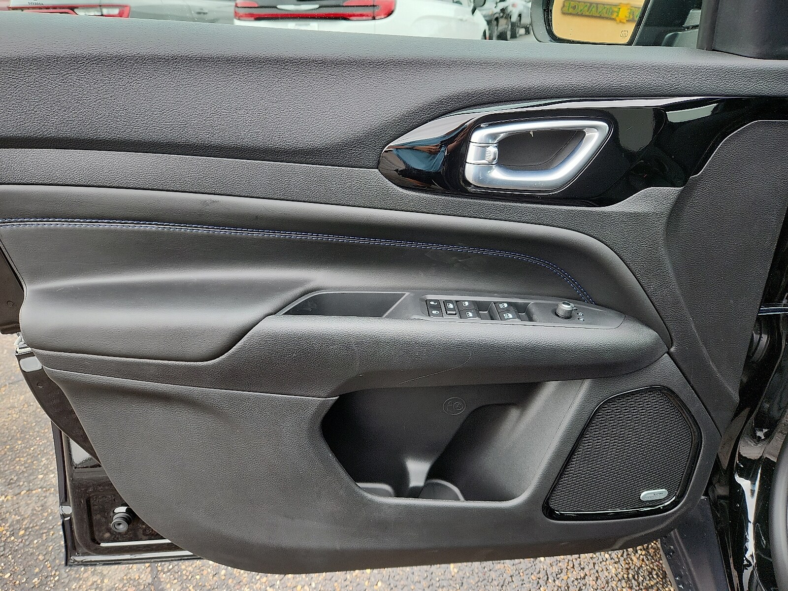 2025 Jeep Compass Limited - Photo 12