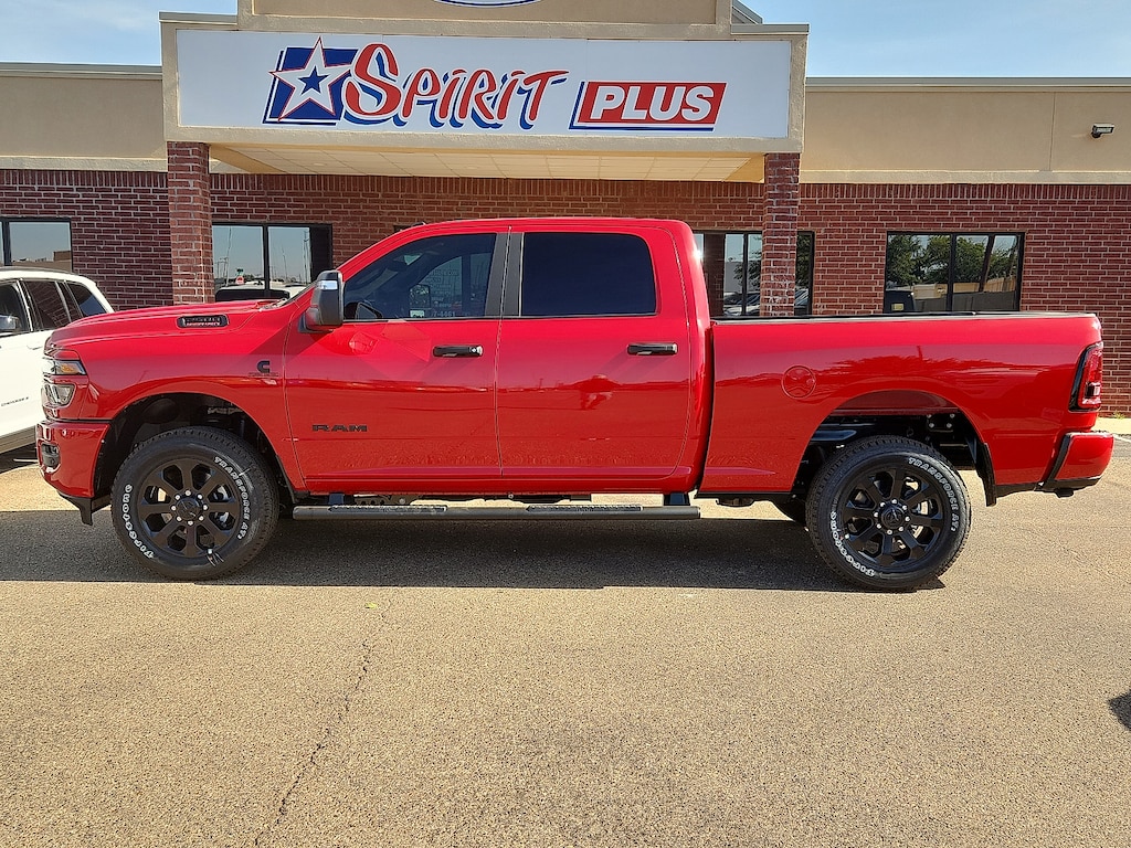 New 2026 Ram 2500 LONE STAR CREW CAB 4X4 6'4 BOX Pickup