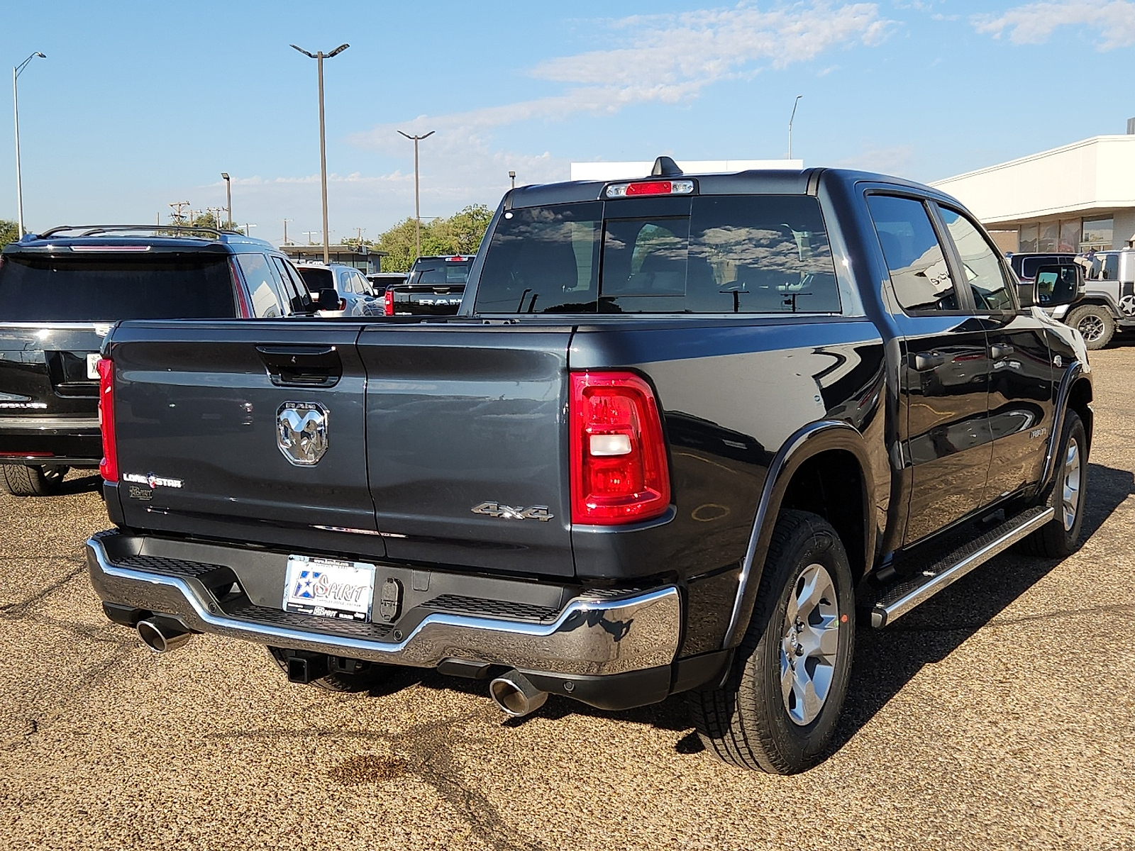 New 2026 Ram 1500 LONE STAR CREW CAB 4X4 5'7 BOX Pickup