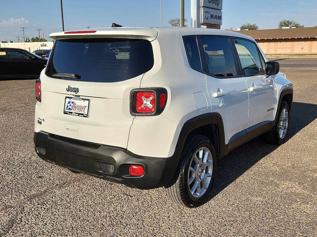 Used 2023 Jeep Renegade Latitude 4x4