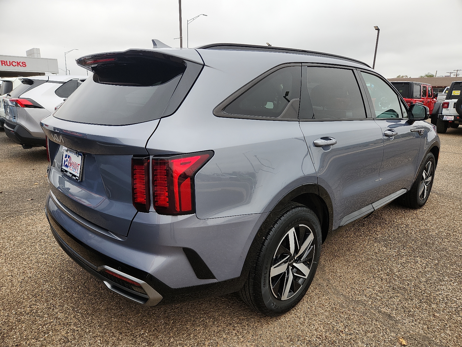 Used 2023 KIA Sorento S Front-Wheel Drive
