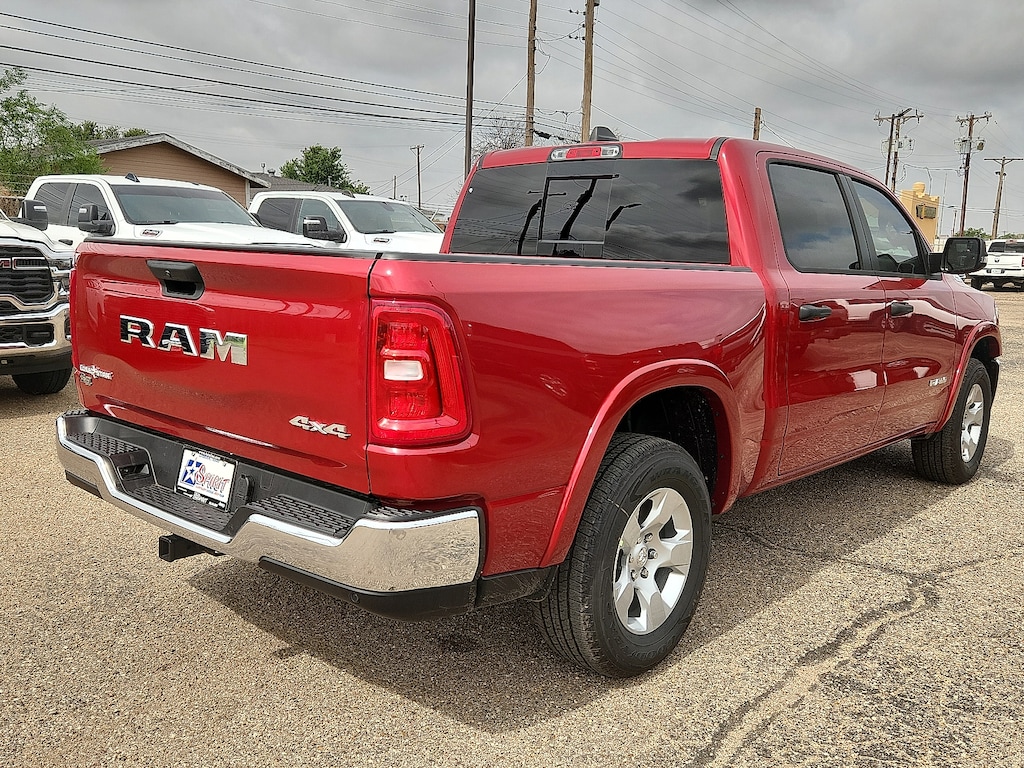 New 2026 Ram 1500 LONE STAR CREW CAB 4X4 5'7 BOX Pickup