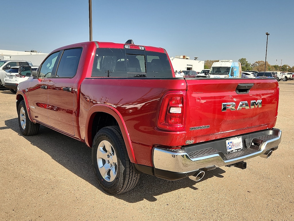 New 2027 Ram 1500 BIG HORN CREW CAB 4X2 5'7 BOX Pickup