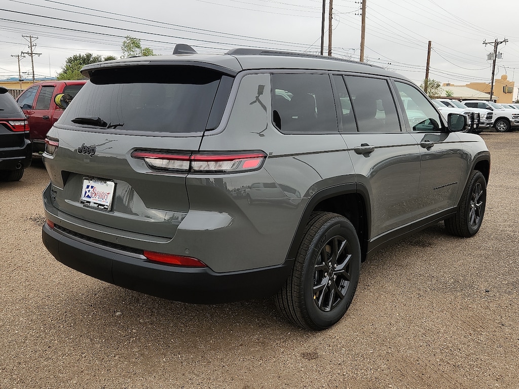 New 2027 Jeep Grand Cherokee L LAREDO ALTITUDE 4X4 Sport Utility